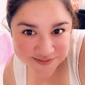 Meet your Posher, Marisol